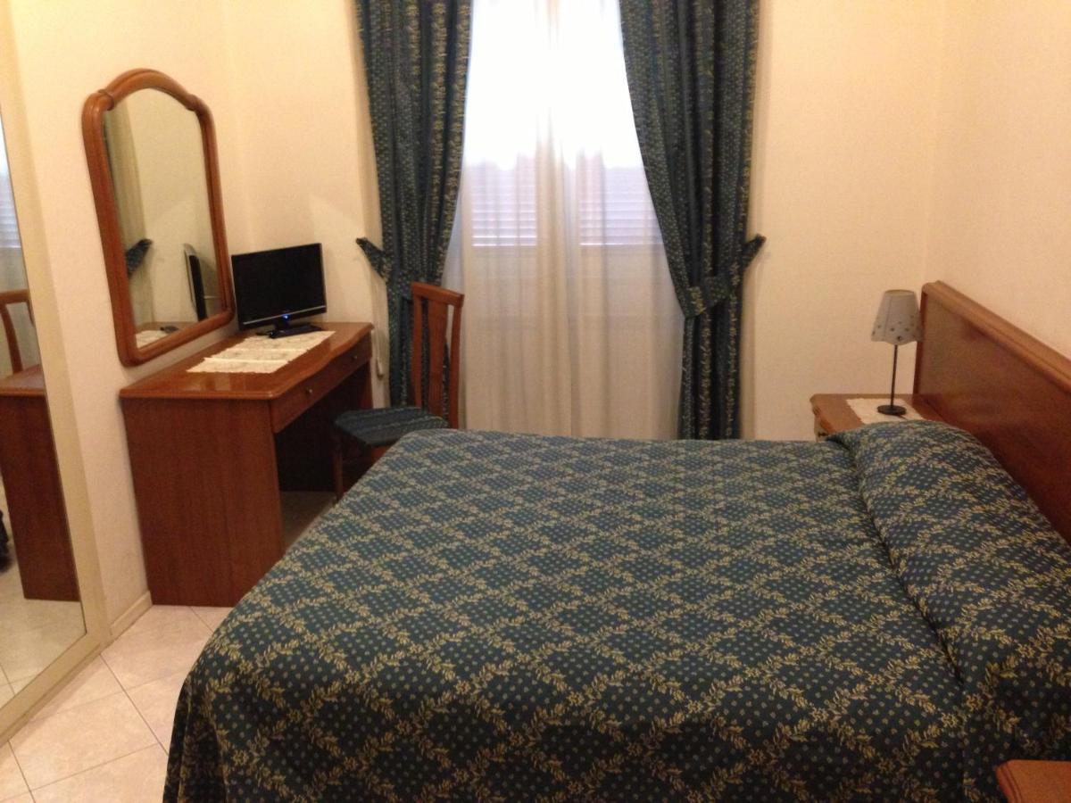 Amoromaonline - Rome — Foto 1